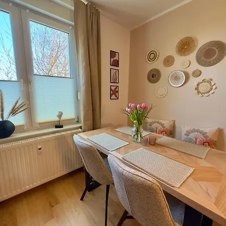 1 Im Beachhouse Am Goitzschesee - Strandnah, Familienfreundlich & Komfortabel Apartmán